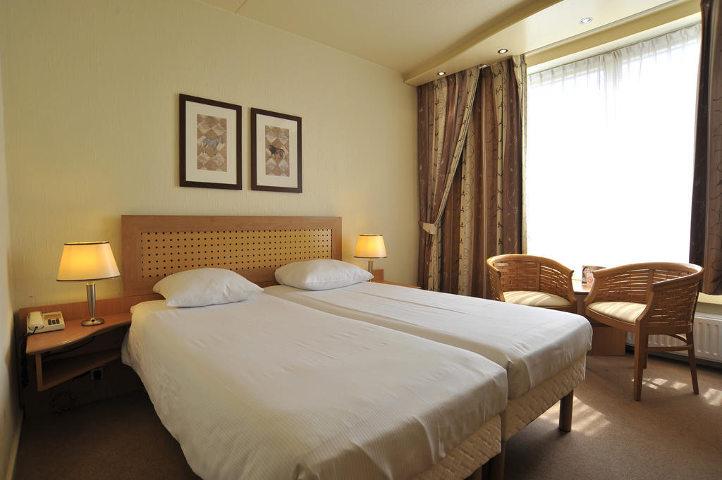 Golden Tulip Zoetermeer - Den Haag Habitación foto